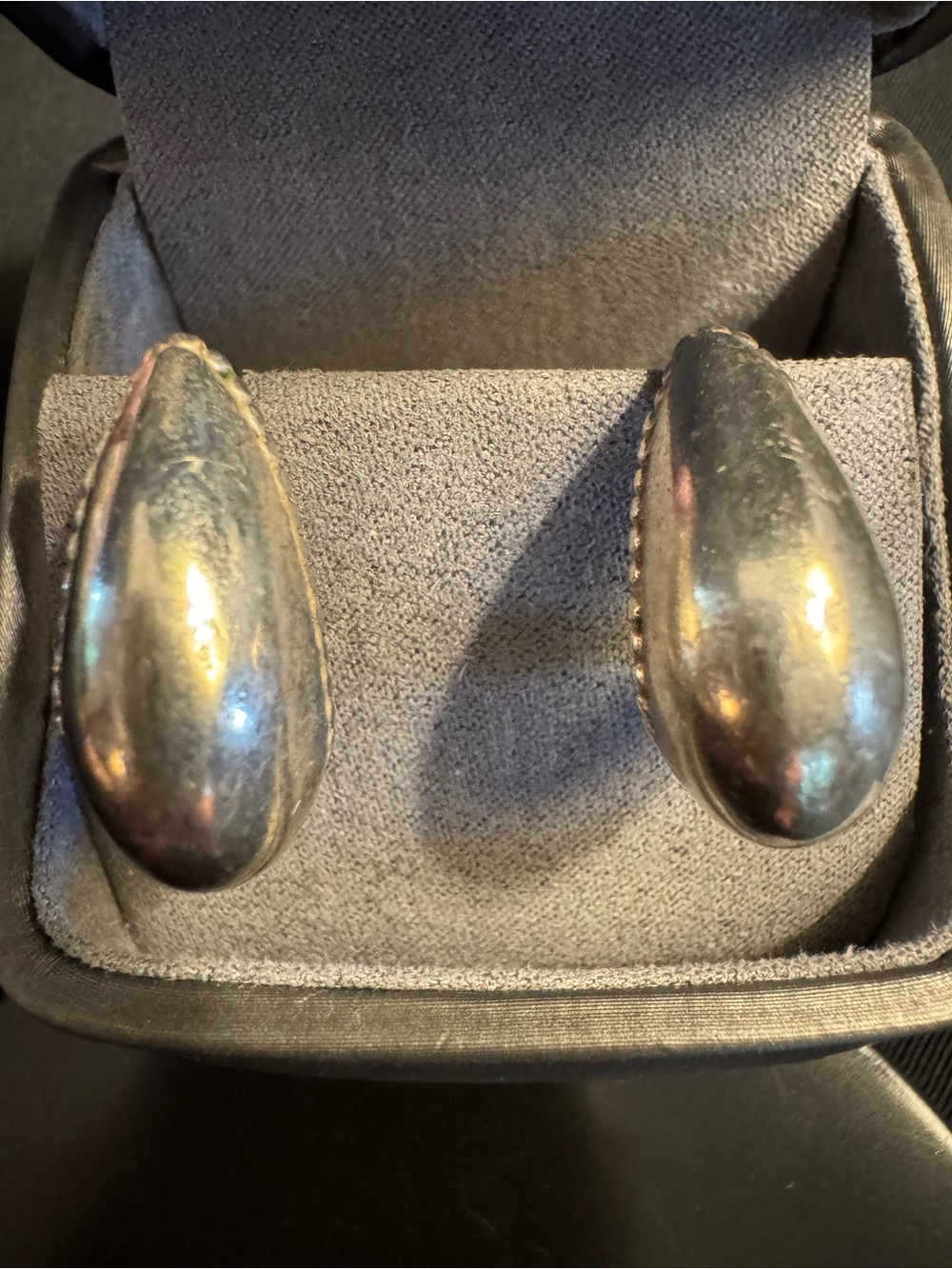 Relios 925 Sterling Silver Puffy Half Hoop Earrings - Beaded Edge - Southwest